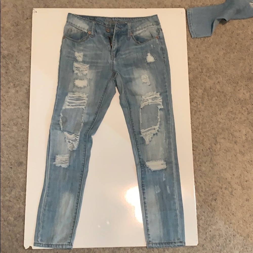 high waisted jeans!!